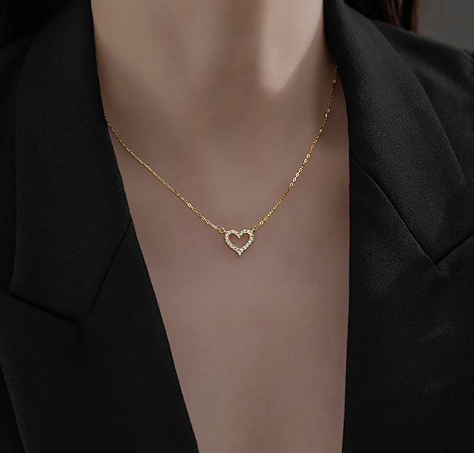 Golden Heart | Hjärtformad Halsband i Guldfinish