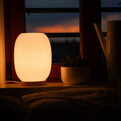 BoaGlow | Modern LED Bordslampa med Mönstrad Skuggeffekt