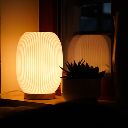 BoaGlow | Modern LED Bordslampa med Mönstrad Skuggeffekt