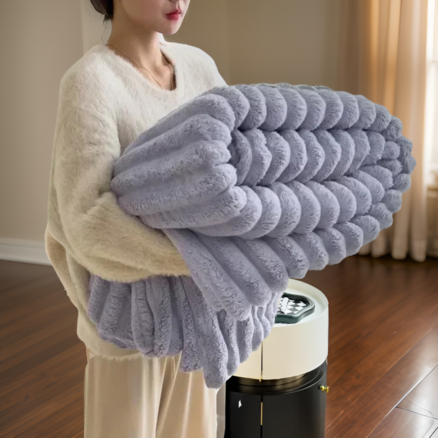 Snuggio | Cosy Fleece Blanket for Ultimate Comfort & Relaxation