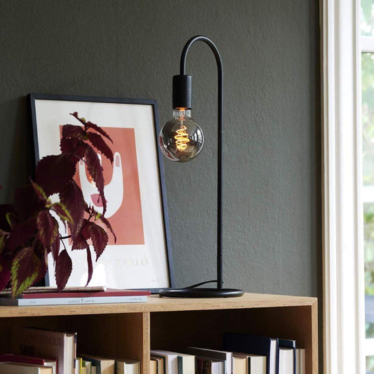 SteelGlo Bordslampa | Industriell Design - Elegant och Funktionell för Arbetsplats och Hem