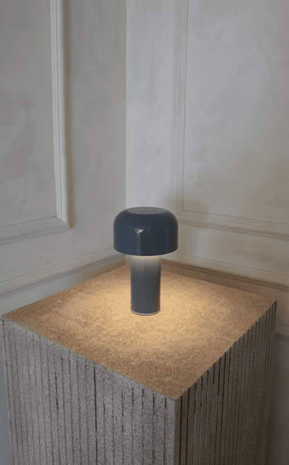 PuffGlow Bordslampa | Innovativ Paddenstolsdesign med Stilfull Belysning