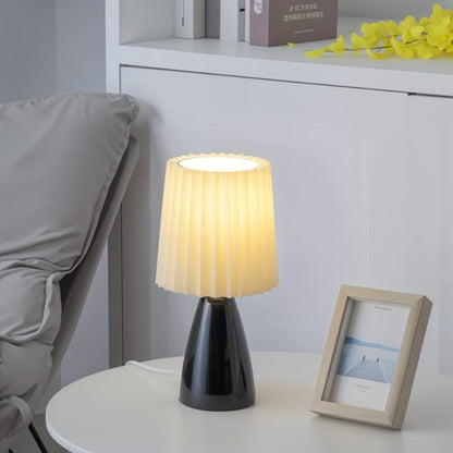 Eleganza | Stilren Bordslampa med Nät Design för Modern Belysning