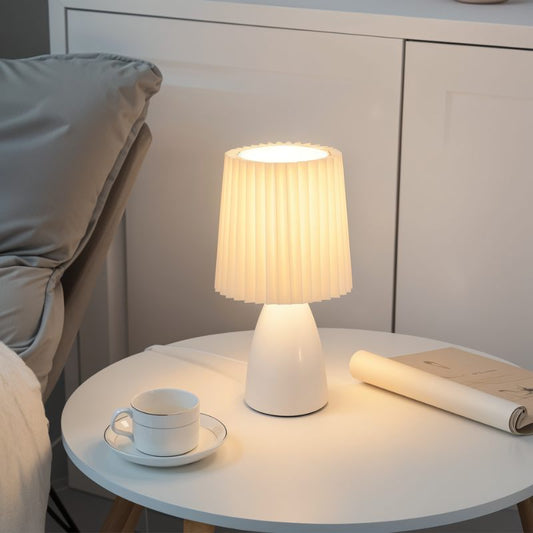 Eleganza | Stilren Bordslampa med Nät Design för Modern Belysning